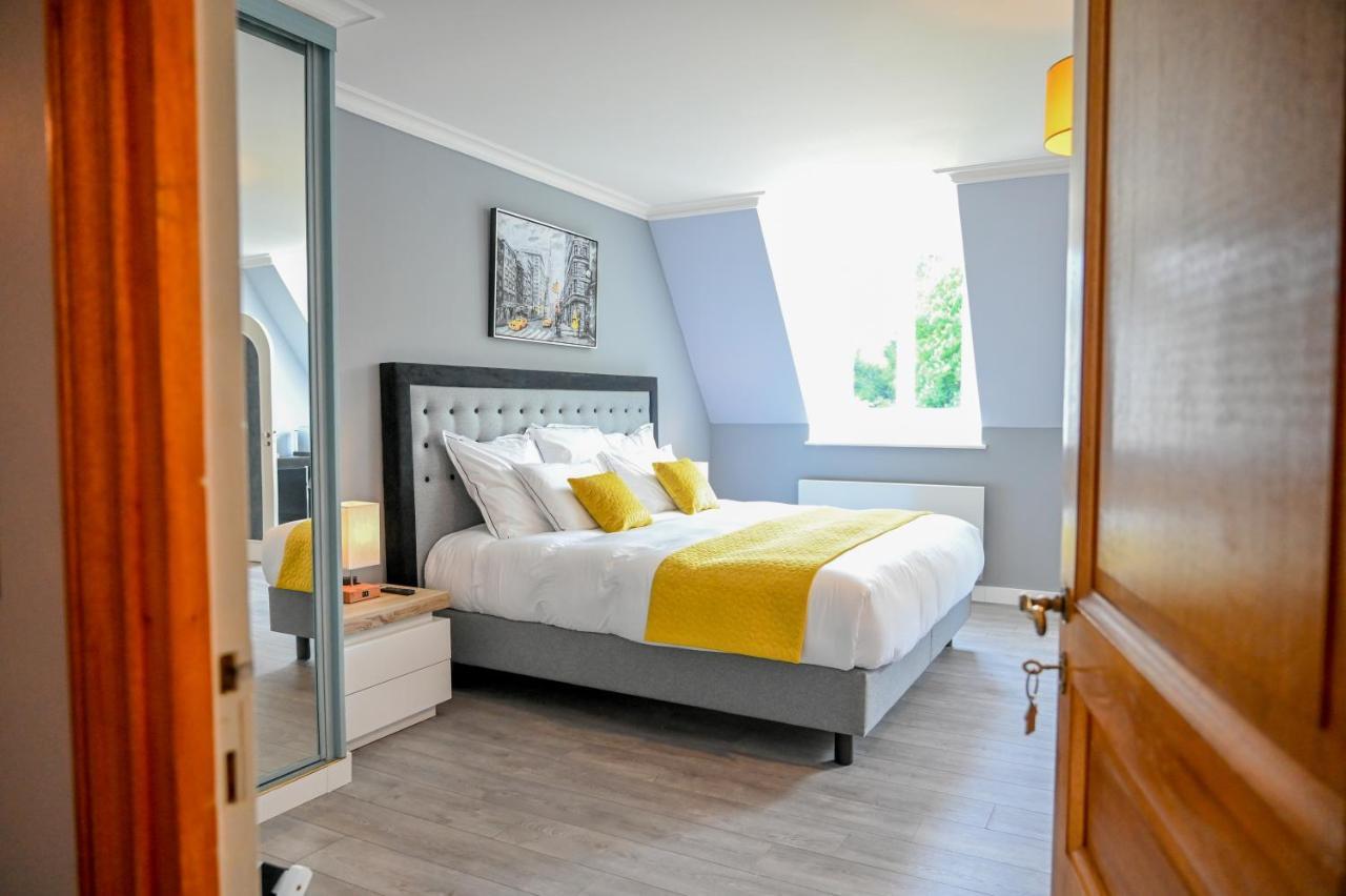 La Fontaine Dort Bed and Breakfast Tessy-sur-Vire Εξωτερικό φωτογραφία